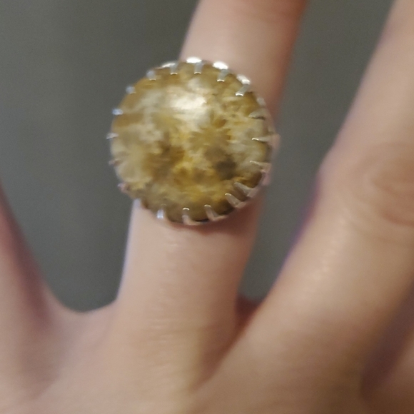 New Unique Fossil Coral Silver Ring. - Picture 3 of 3